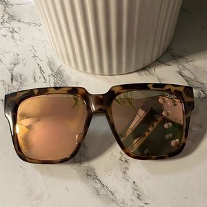 QUAY AUSTRALIA SUNNIES
